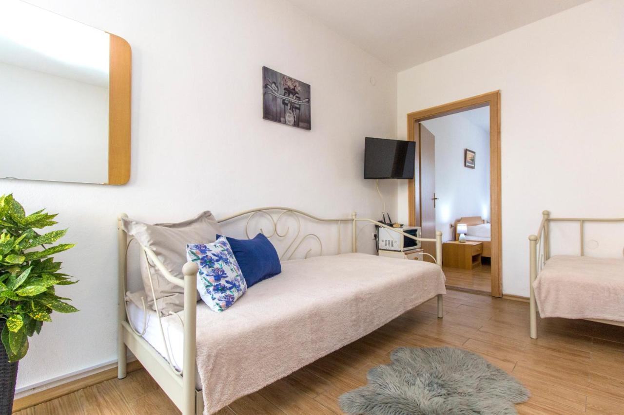Hotel Dalmati House Brodarica  Zewnętrze zdjęcie